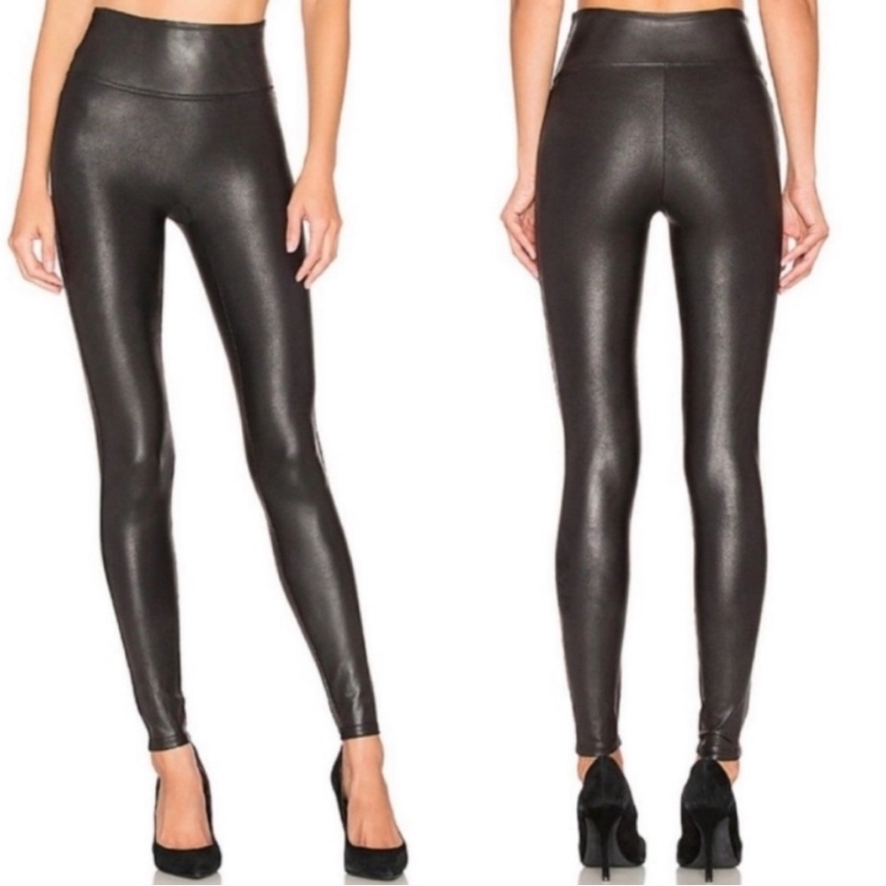 Spanxs-Pleather leggings